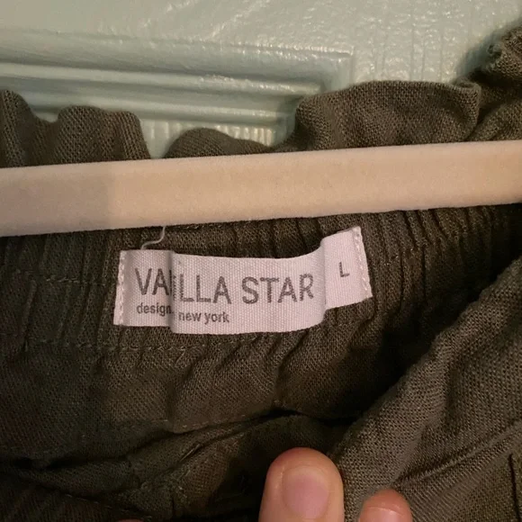 7 piece BUNDLE 1 pant 1 legging 1 tank 1 crop top 1 skirt 1 flannel 1 bracelet - Picture 8 of 11